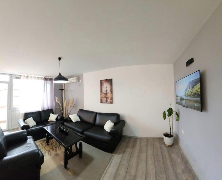 City Center Apt Wfree P Skopje Eksteriør bilde