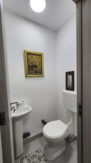 City Center Apt Wfree P Skopje Eksteriør bilde